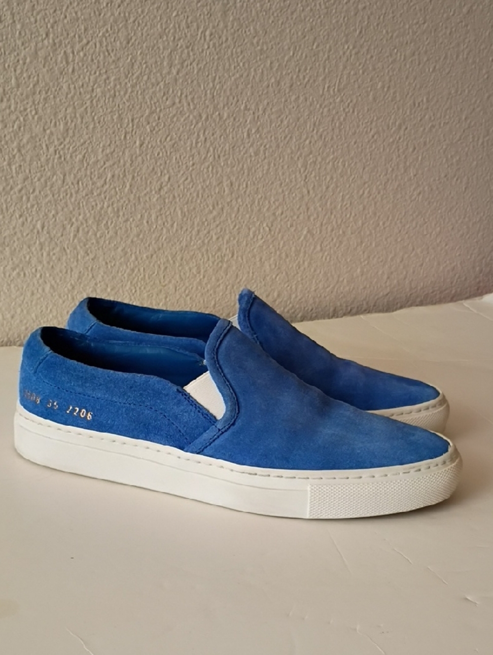 Common Projects Suede Slip-on Sneakers sz 35 Made In Italy